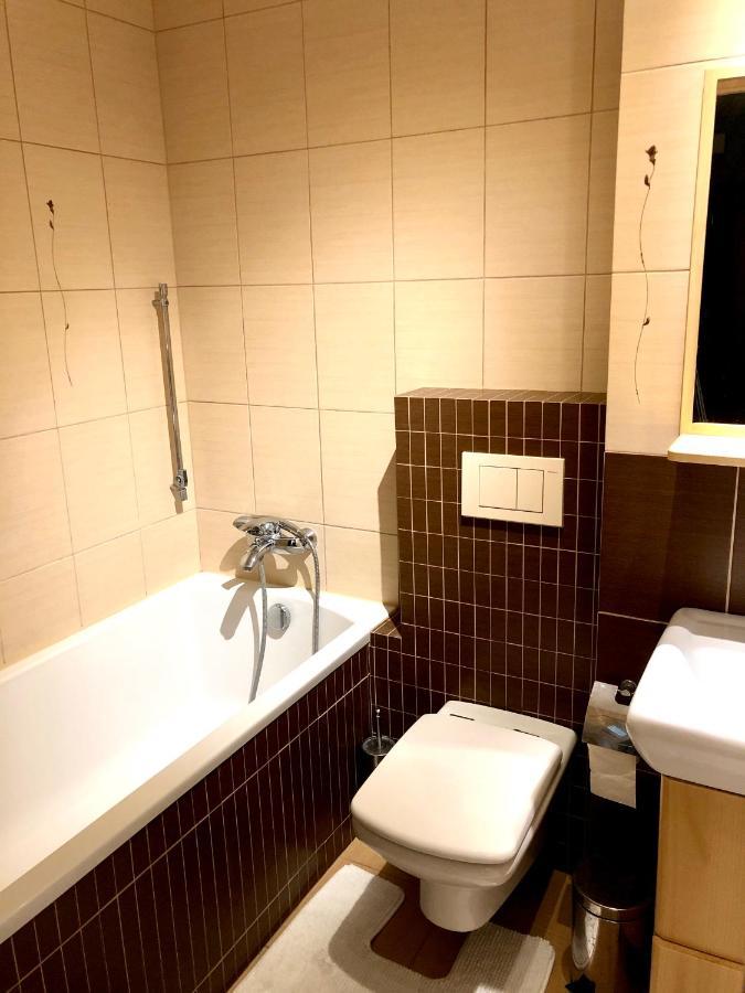 Talo Apartment Lublin Buitenkant foto