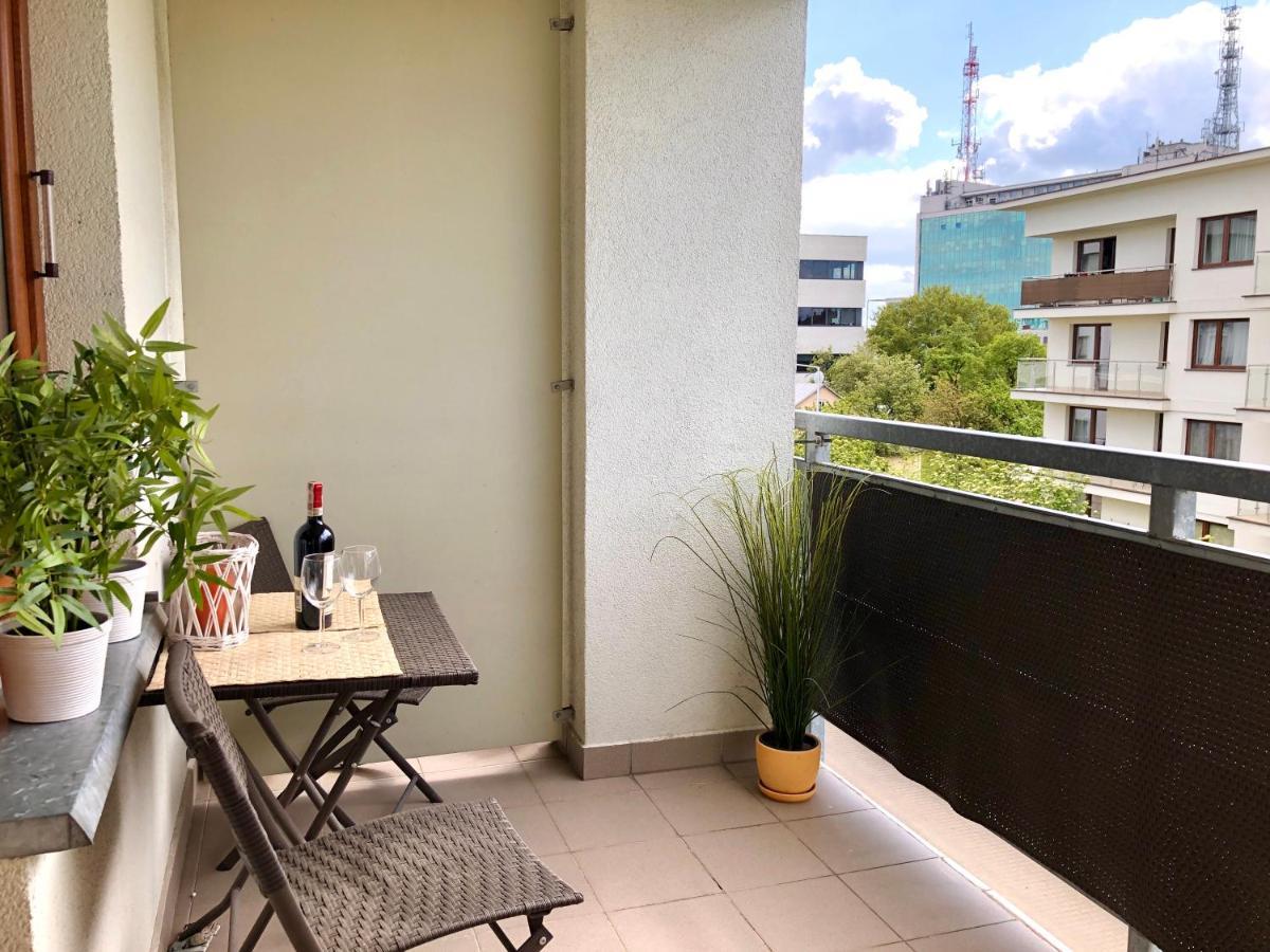 Talo Apartment Lublin Buitenkant foto