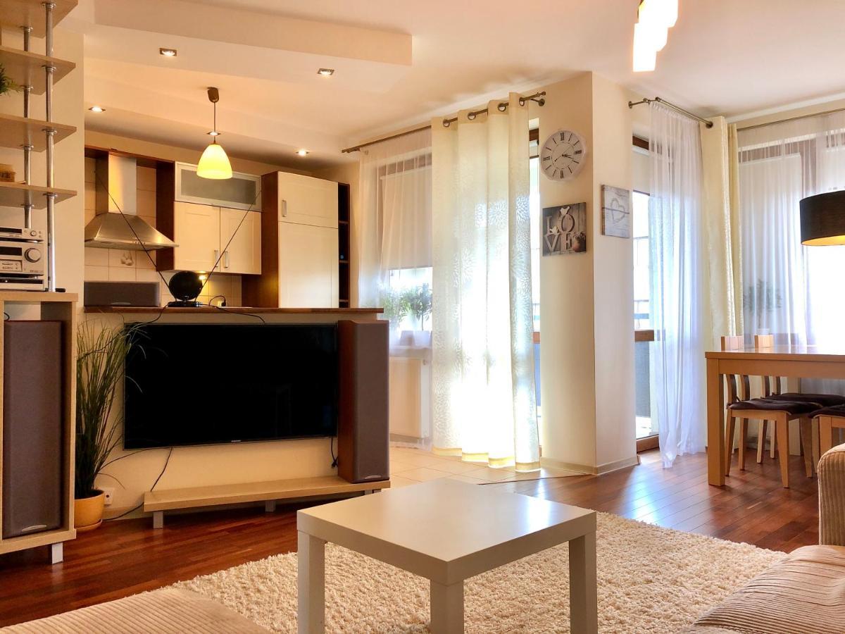Talo Apartment Lublin Buitenkant foto
